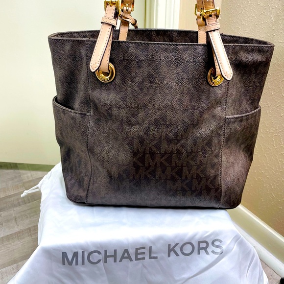 Michael Kors tote handbag - Picture 1 of 7
